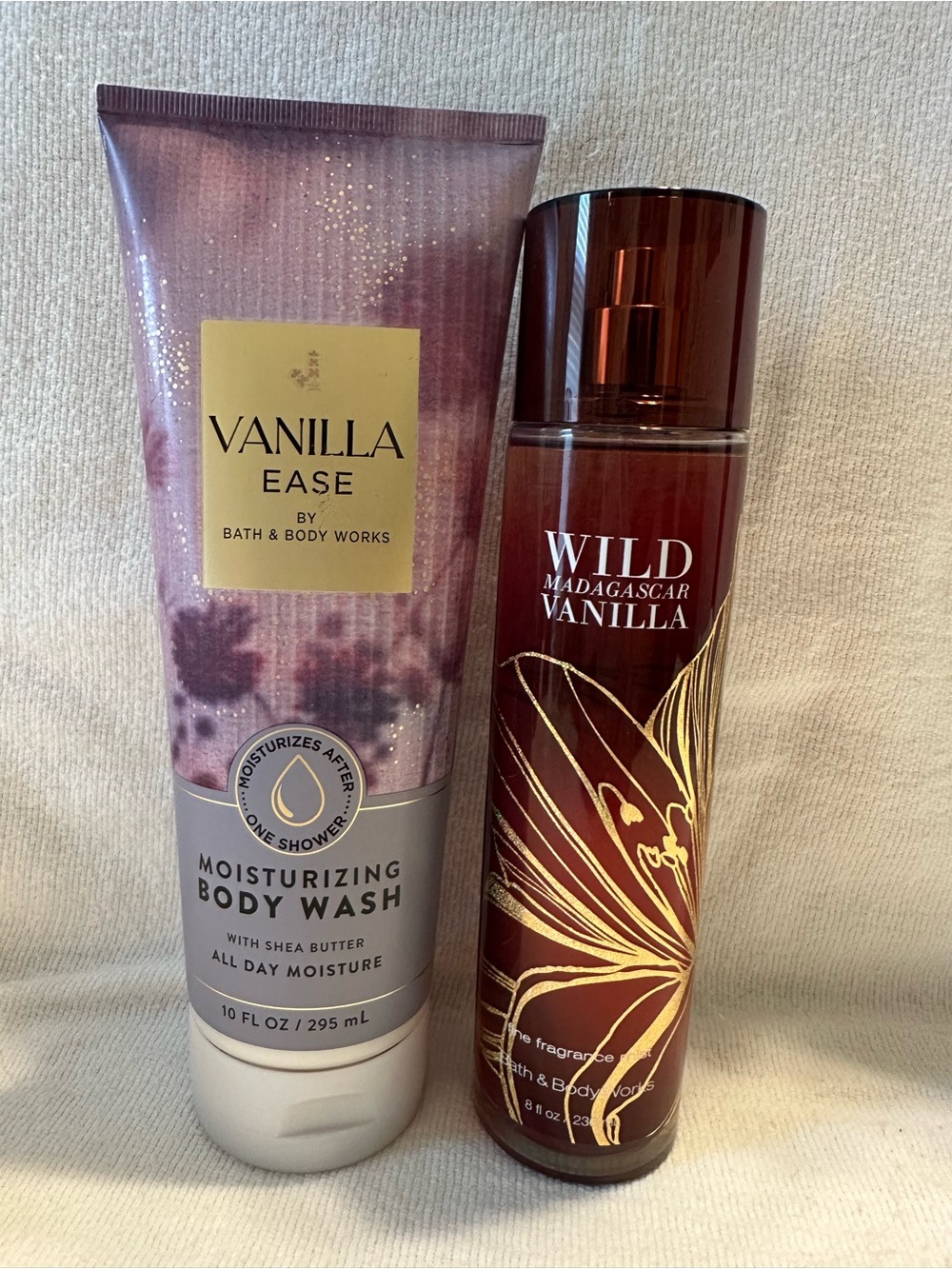 Bath & Body Works Vanilla Ease & Wild Madagascar Vanilla - Purple and Brown